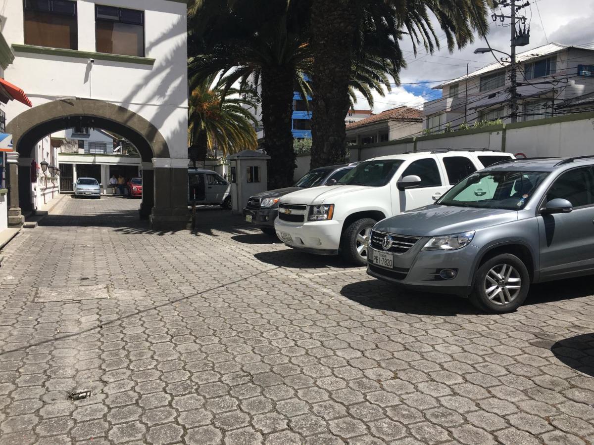 Hotel Ambassador Quito Exterior photo